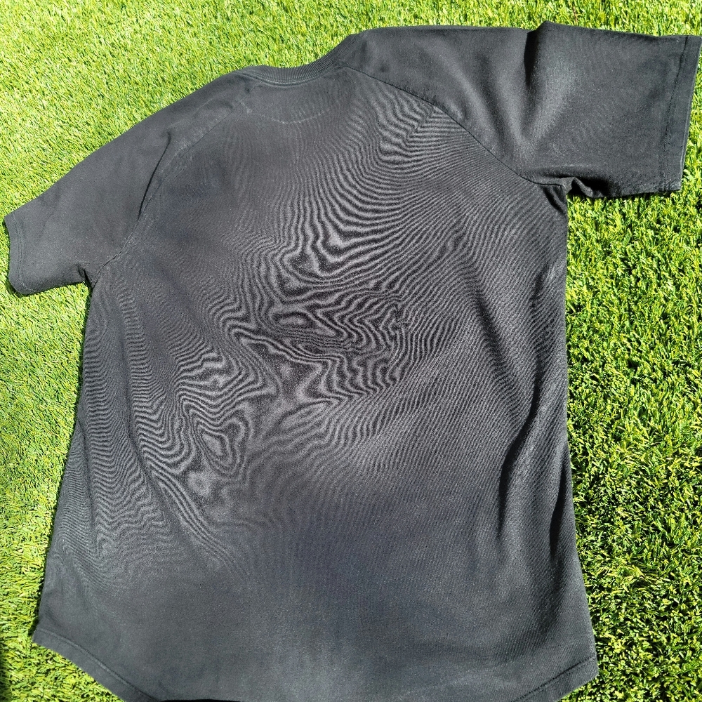 Nike - Picture 3 of 3